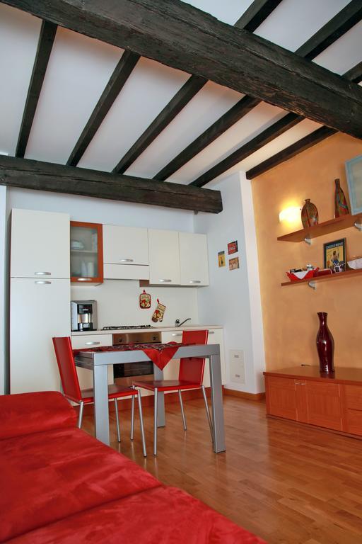 Bed and Breakfast Il Sipario Ferrara Habitación foto